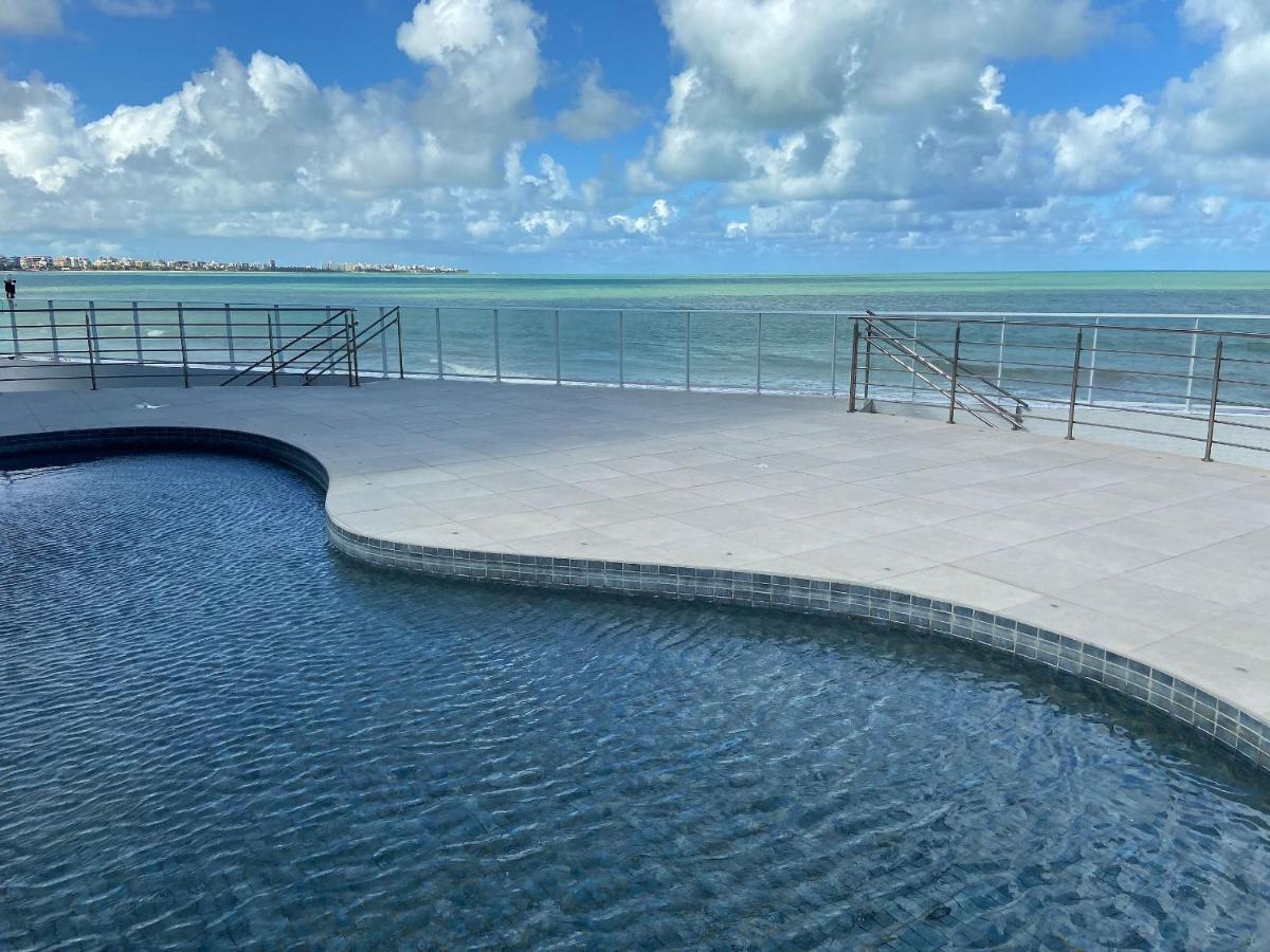Bela Hospedagem - Flat pé na areia no Bessa com vista incrível do mar João Pessoa Esterno foto