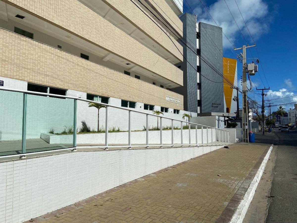 Bela Hospedagem - Flat pé na areia no Bessa com vista incrível do mar João Pessoa Esterno foto